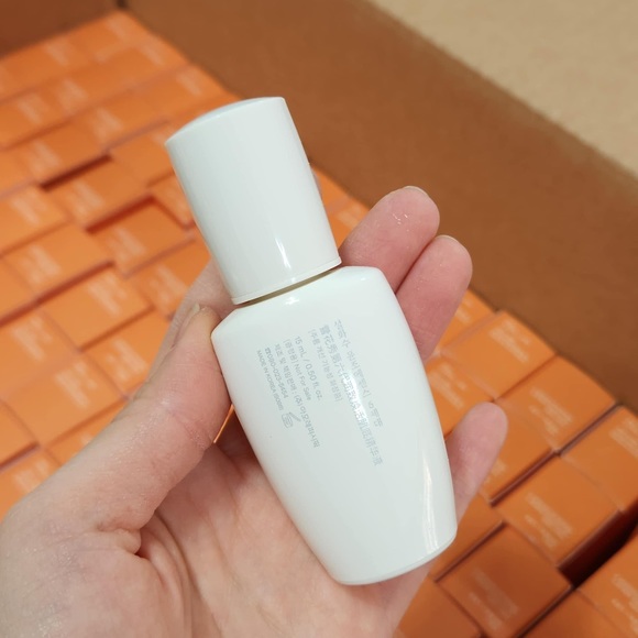 ALTRO :: MIAMO AGE REVERSE AMPOULES 2 ML CAMPIONE GRATUITO - SRL - Foto 4